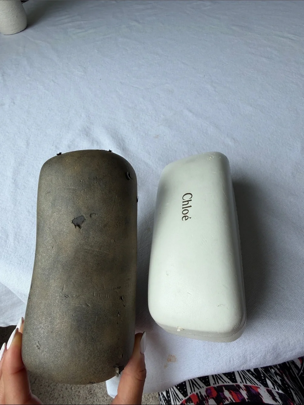 Project for restorers : sunglasses case chloe & chanel damaged sells together